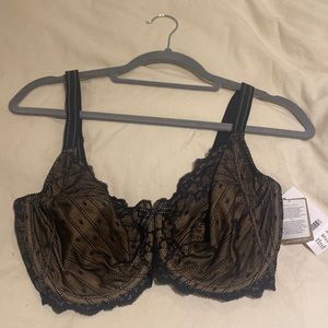 NWT Chantelle black lace bra